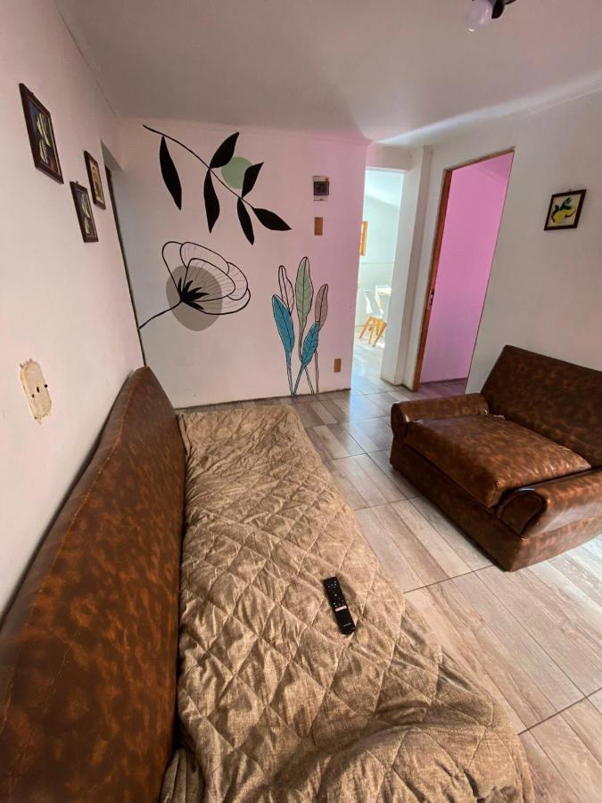 Hostel Krieger Hauss プエルト・イグアス エクステリア 写真